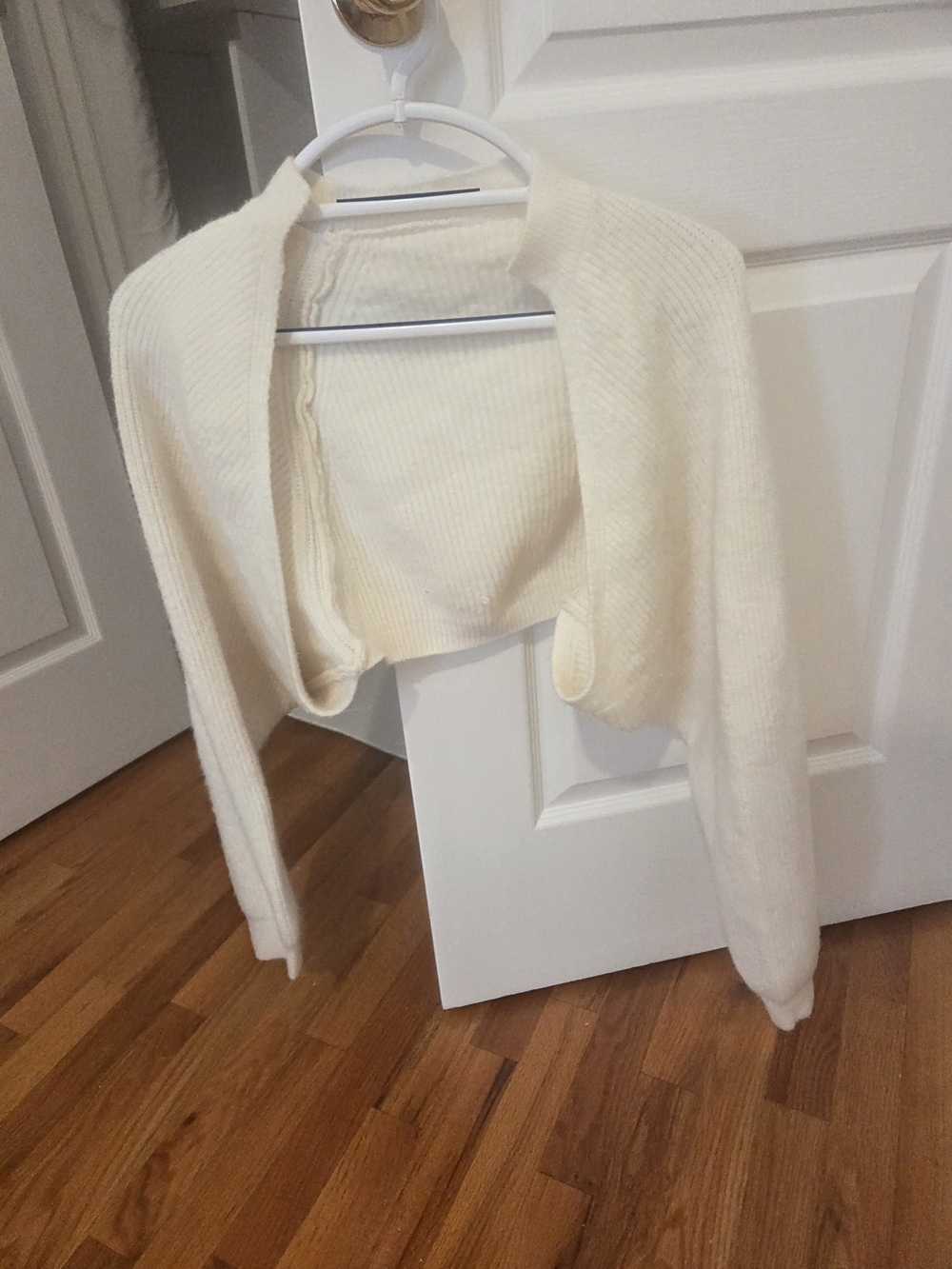 Ivory Open-Front Women's Cropped Sweater